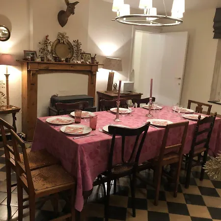 펜션 Maison De Cunchy